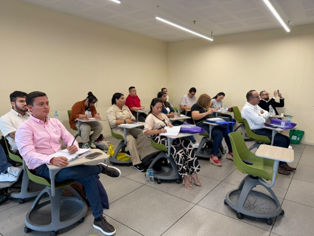 Estudiante en primera clase de la maestría en derecho humanos UIS