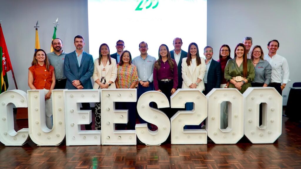 Grupo asistente al encuentro del CUEES