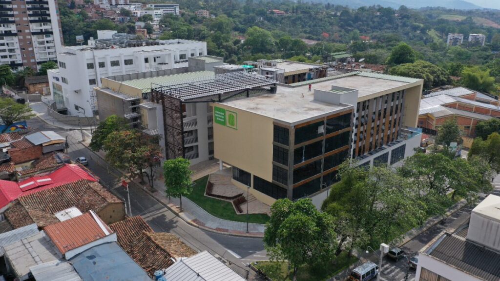 Foto con Drone UIS Floridablaca