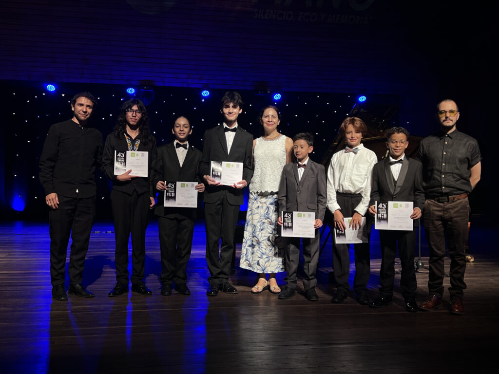 Finalistas del 23º Concurso Nacional de Piano UIS
