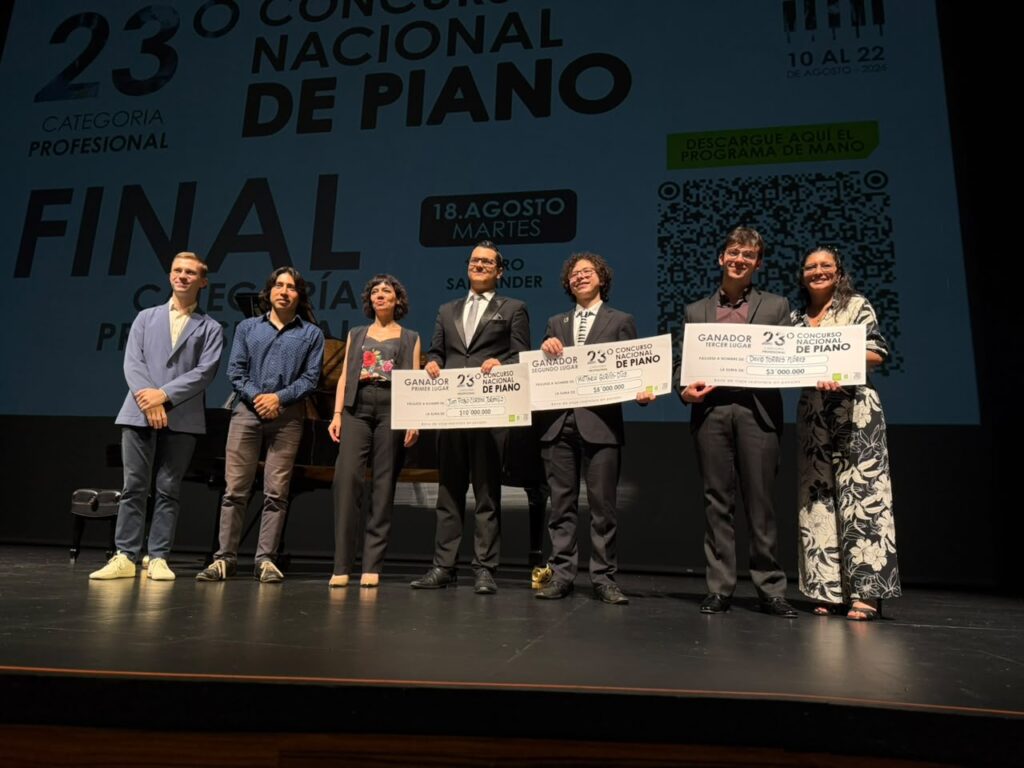 Jury members and finalist pianists during the competition’s final deliberation.