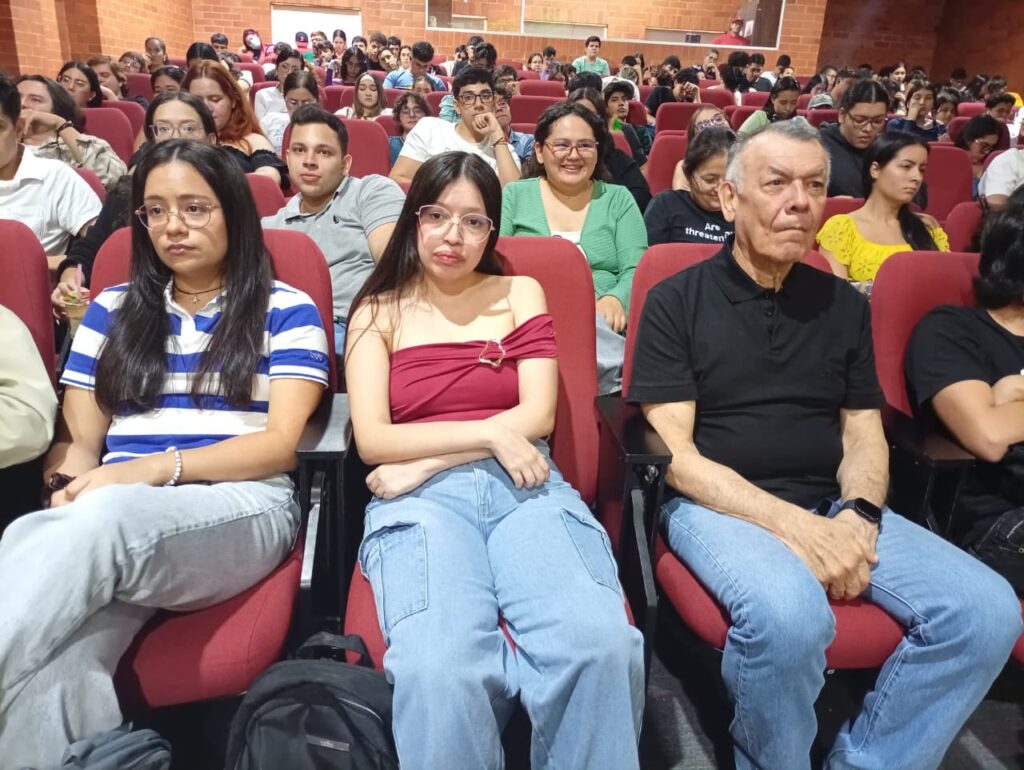 Asistentes a Cátedra Low Maus 2026-2