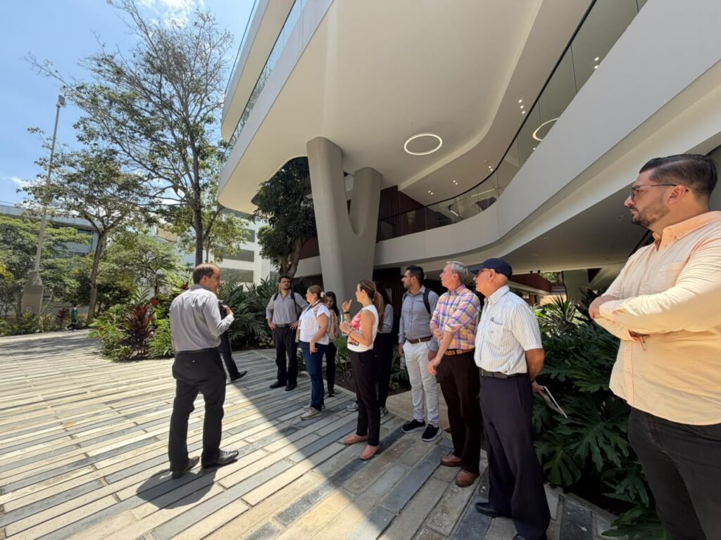 Recorrido campus central junta directiva CCB
