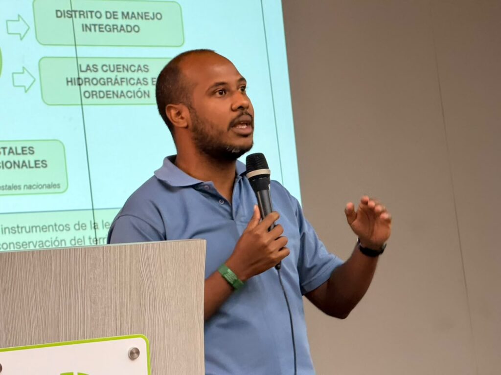 Representantes de Parques Nacionales Naturales de Colombia
