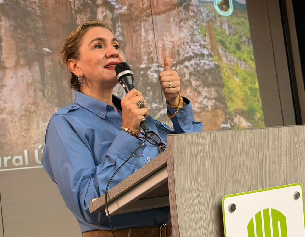 Directora Territorial Andes Nororientales de Parques Nacionales Naturales de Colombia