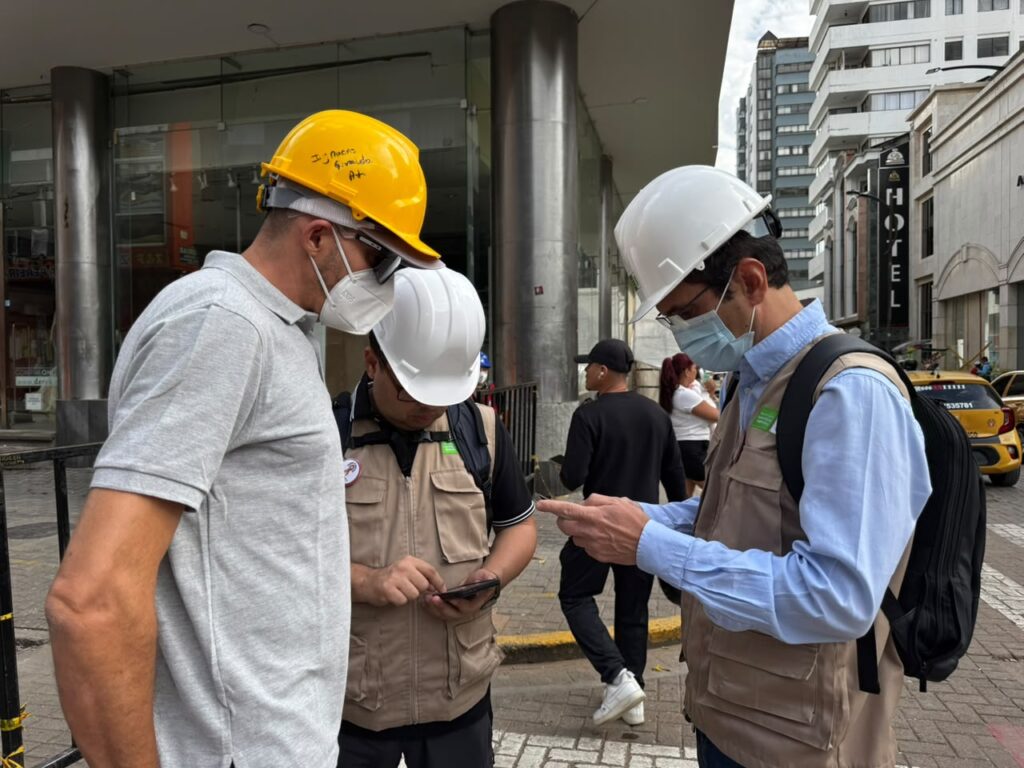 Ingenieros ubicados en zona del desastre en Pereira