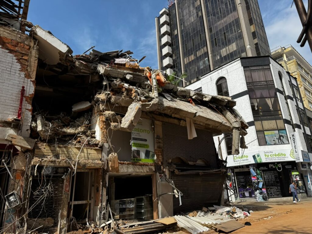 Edificio colapsado en Pereira por el terremoto