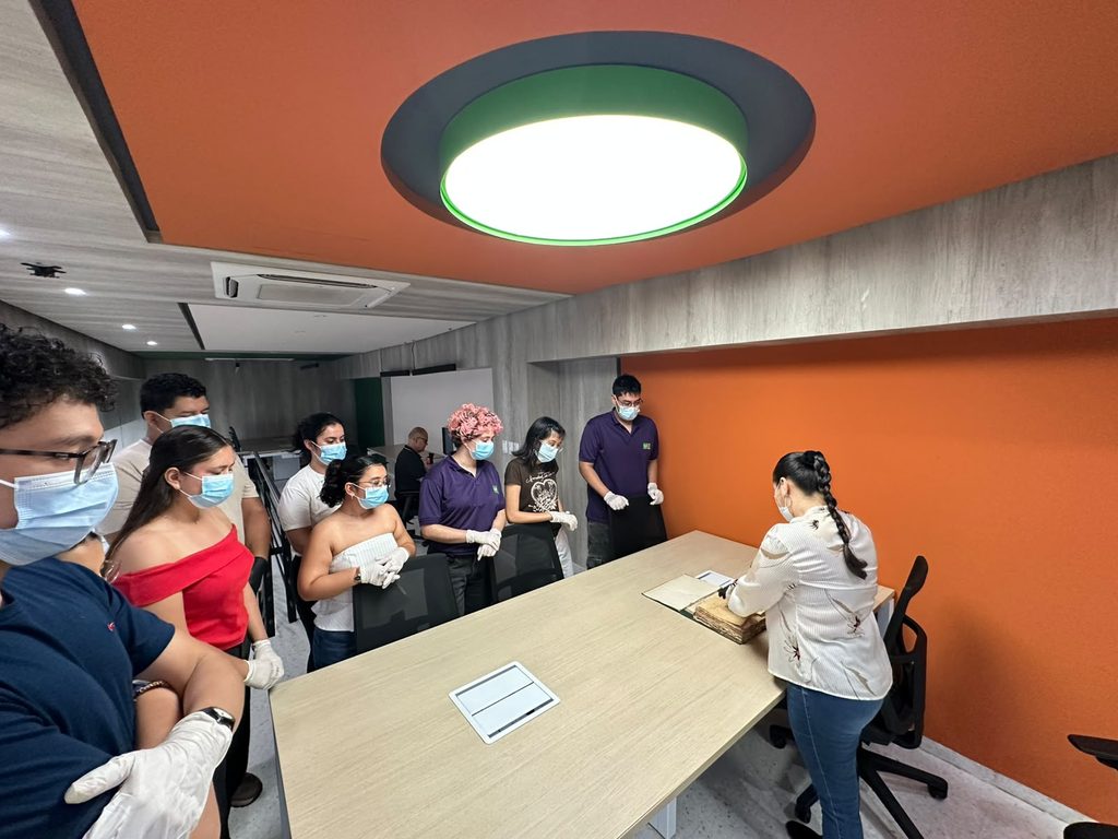 Talleres de archivística en la UIS