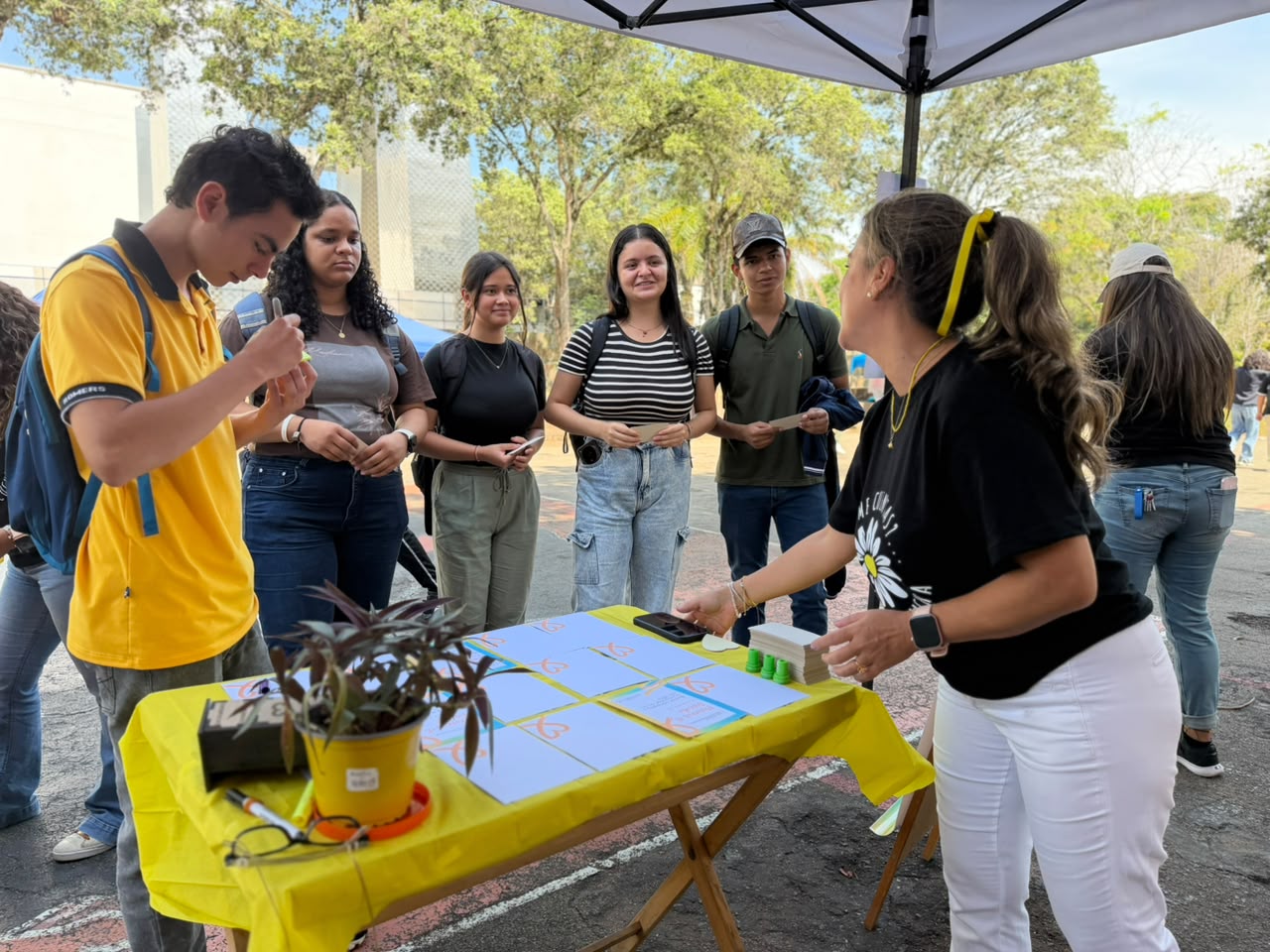 Actividad de Bienestar Estudiantil 'Enciende tu razón para vivir'