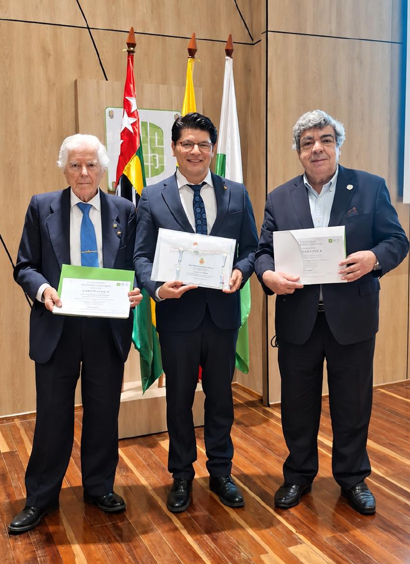 Invitados españoles