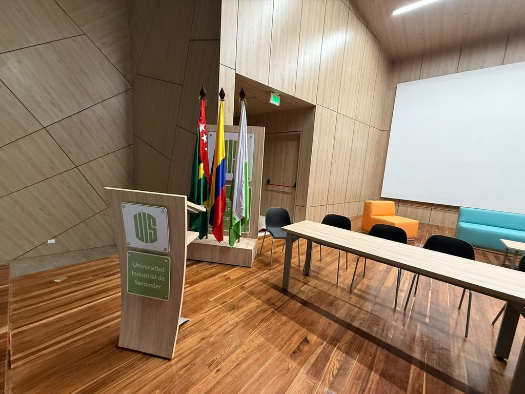 Mobiliario UIS Málaga