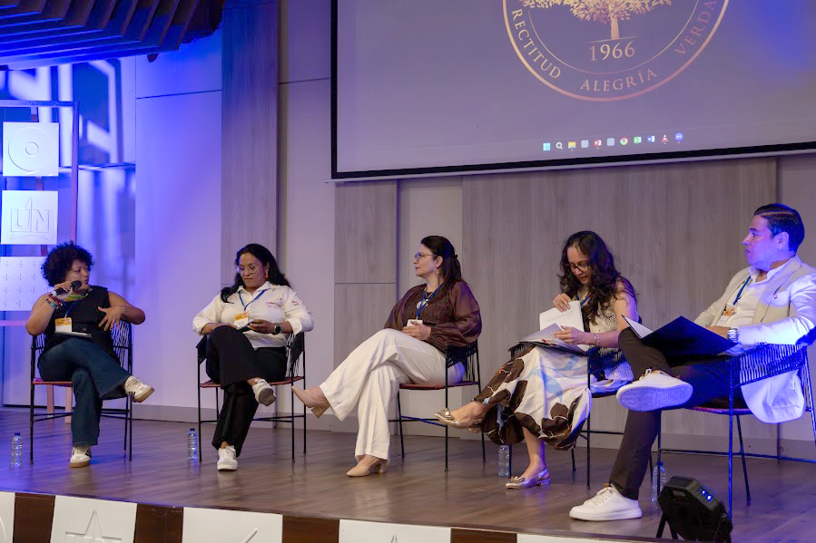 Speakers at the Cátedra Europa 2026 conference in Barranquilla.