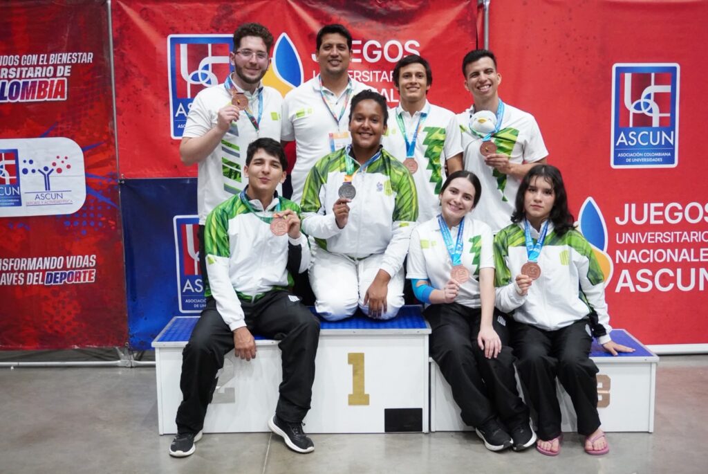 La delegación de Judo UIS obtuvo un total de 7 preseas, 6 bronces y 1 plata en los Juegos Nacionales Ascun Deportes.