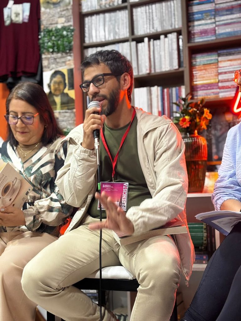 Profesor participante I Congreso Internacional de Lingüística y Literatura