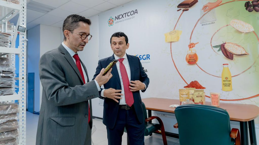 Visita viceministro a la UIS 