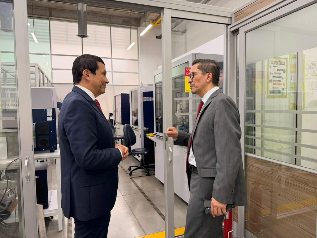 Visita viceministro al PTG